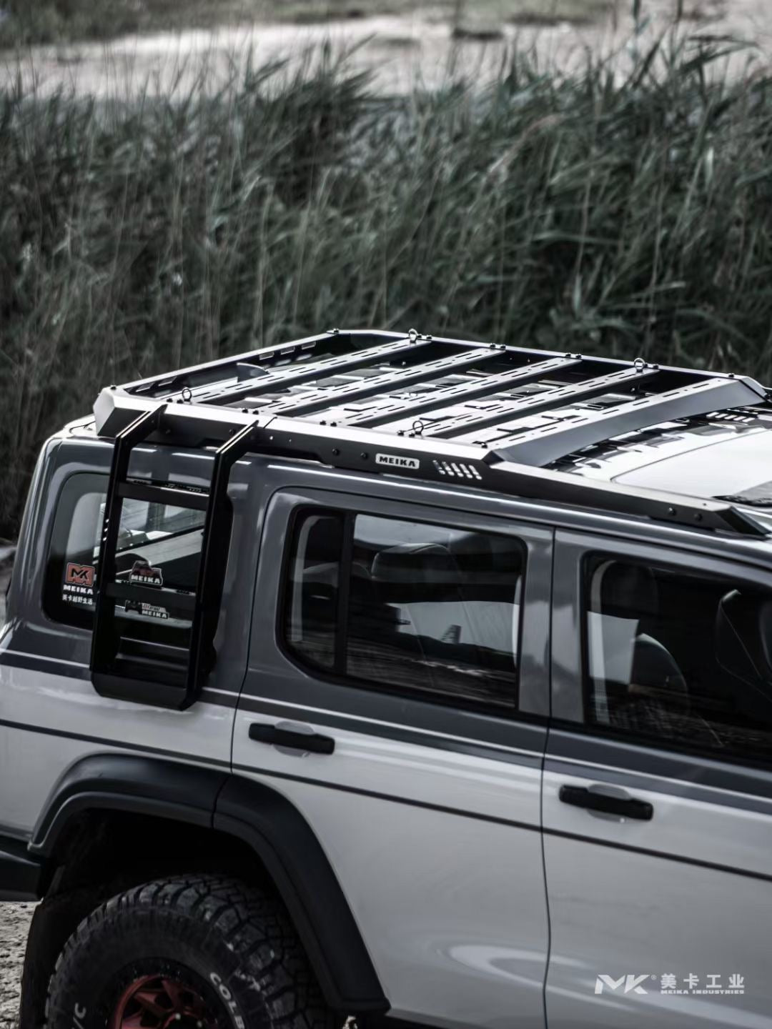 AU Group Purchase #001 MK Sharp Roof Rcak + Sentinel Ladder