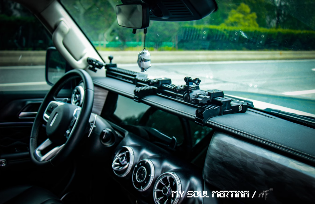 GWM Tank 300 MTF Ultimate Aesthetics- Extreme Central Control Extension Rail