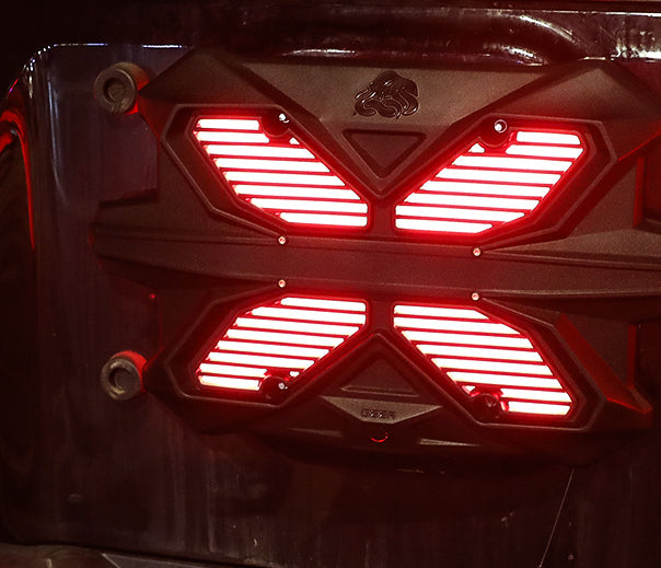 Tailgate Sealing Plate with Stop Lamp License Plate Holder for GWM Tank 300 - product image 3 of 3