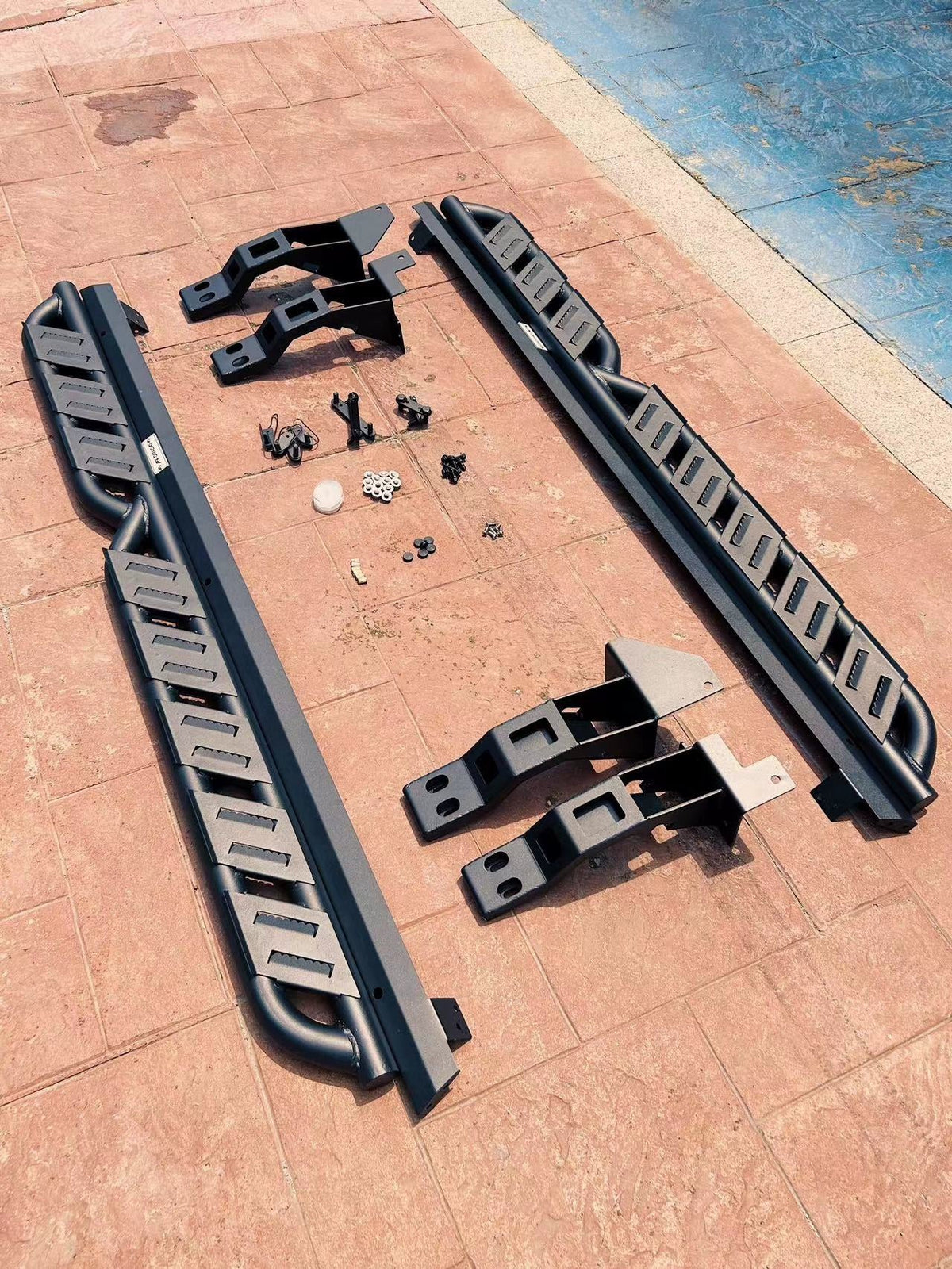 Mounted Side Steps for GWM Tank 300 - product image 4 of 4
