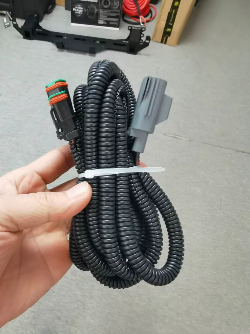 12V Plug External Wiring Harness for GWM Tank 300 Spotlights - product image 3 of 3
