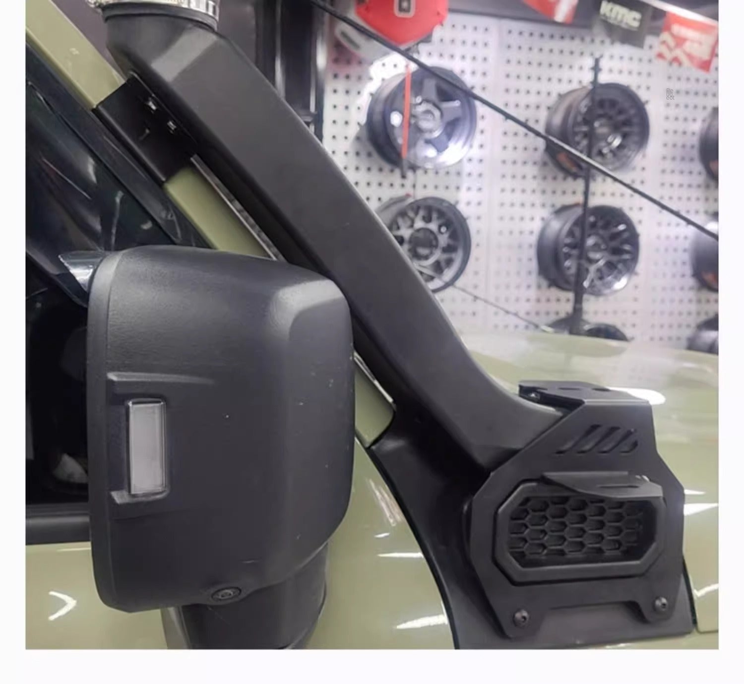 Snorkel Roof Air Intake Kit for GWM Tank 300 - product image 3 of 14