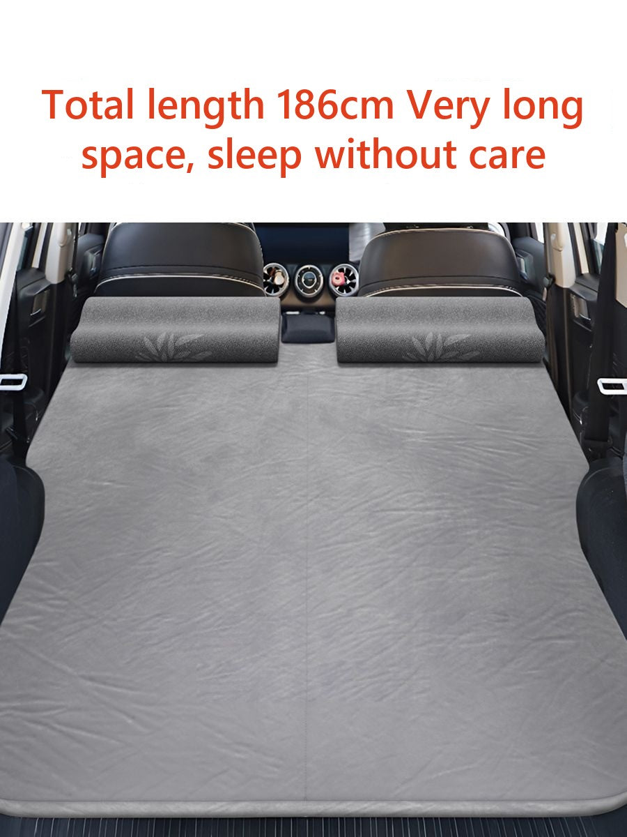 Tank 300: A tubeless inflatable mattress for conversion into a car bed – image 5