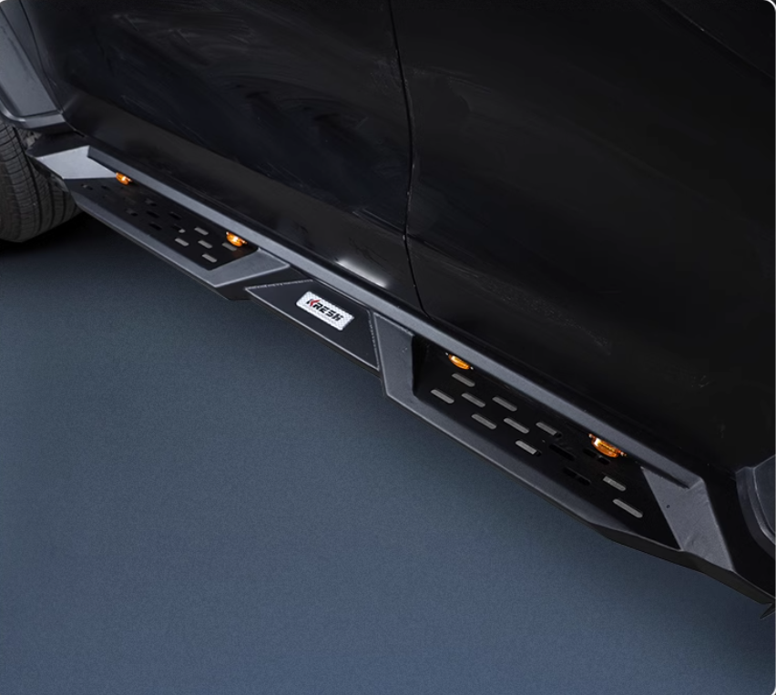 GWM Tank 300 Side Step With Light