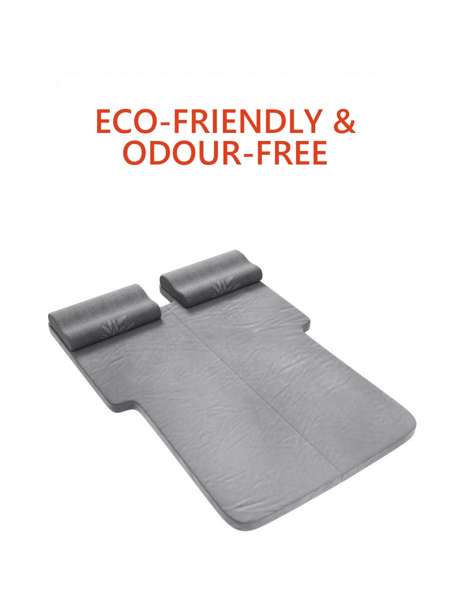 Tank 300: A tubeless inflatable mattress for conversion into a car bed – image 2