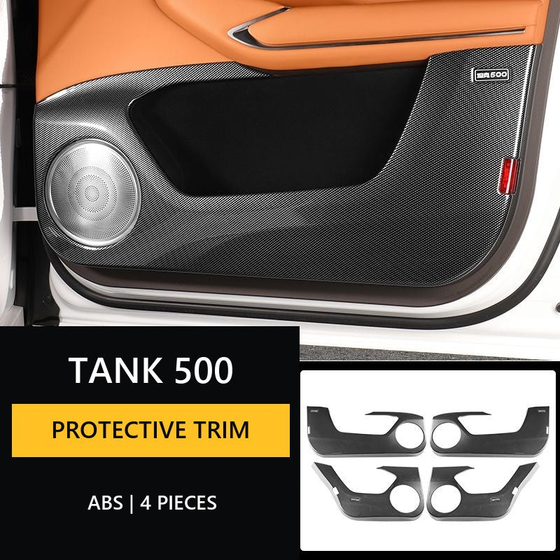 Tank 500 door protection against impacts