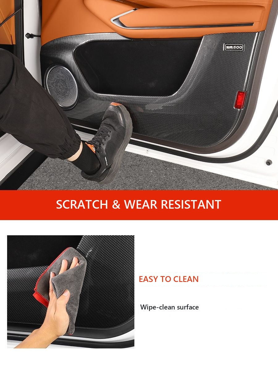 Tank 500 door protection against impacts – image 5