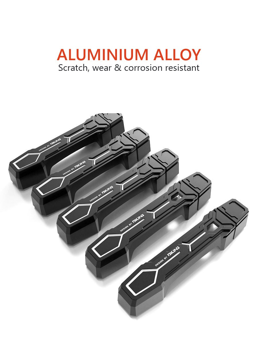 Aluminium protective linings on exterior door handles in style for Tank 400 – image 4